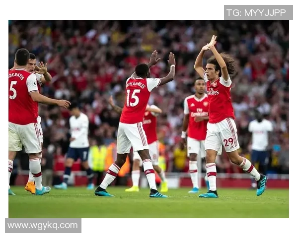 利物浦对决前瞻分析球队状态与战术布局展望精彩对抗之战