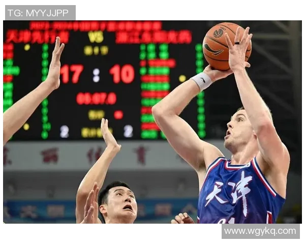 篮球赛事裁判吹罚尺度分析与影响因素探讨及其对比赛公正性的影响